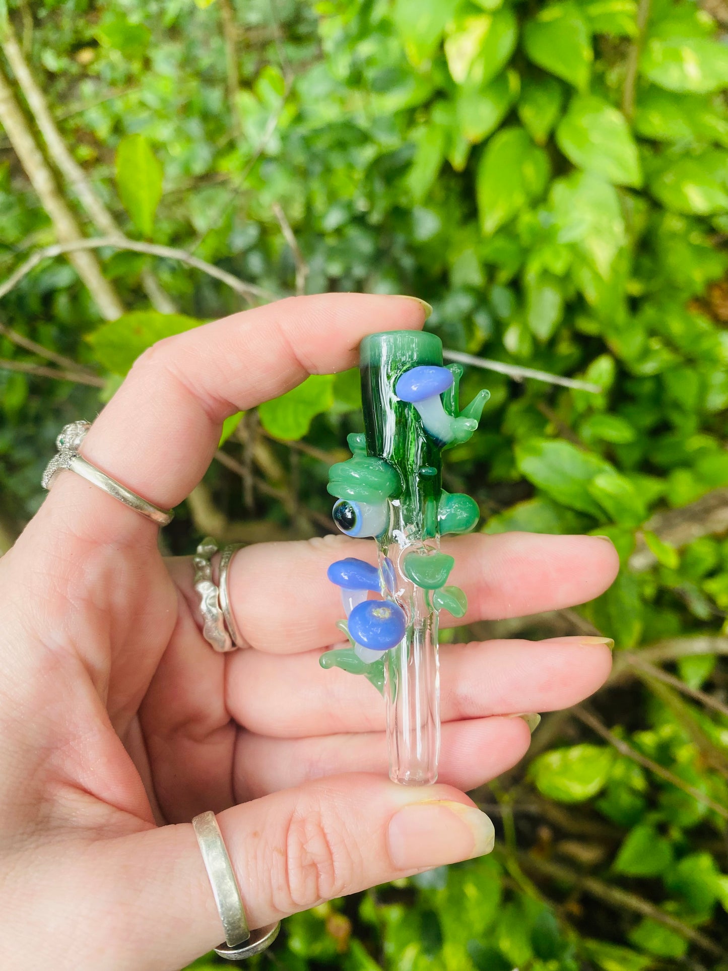Funguy cyclops finger saver/ glass filter tip.