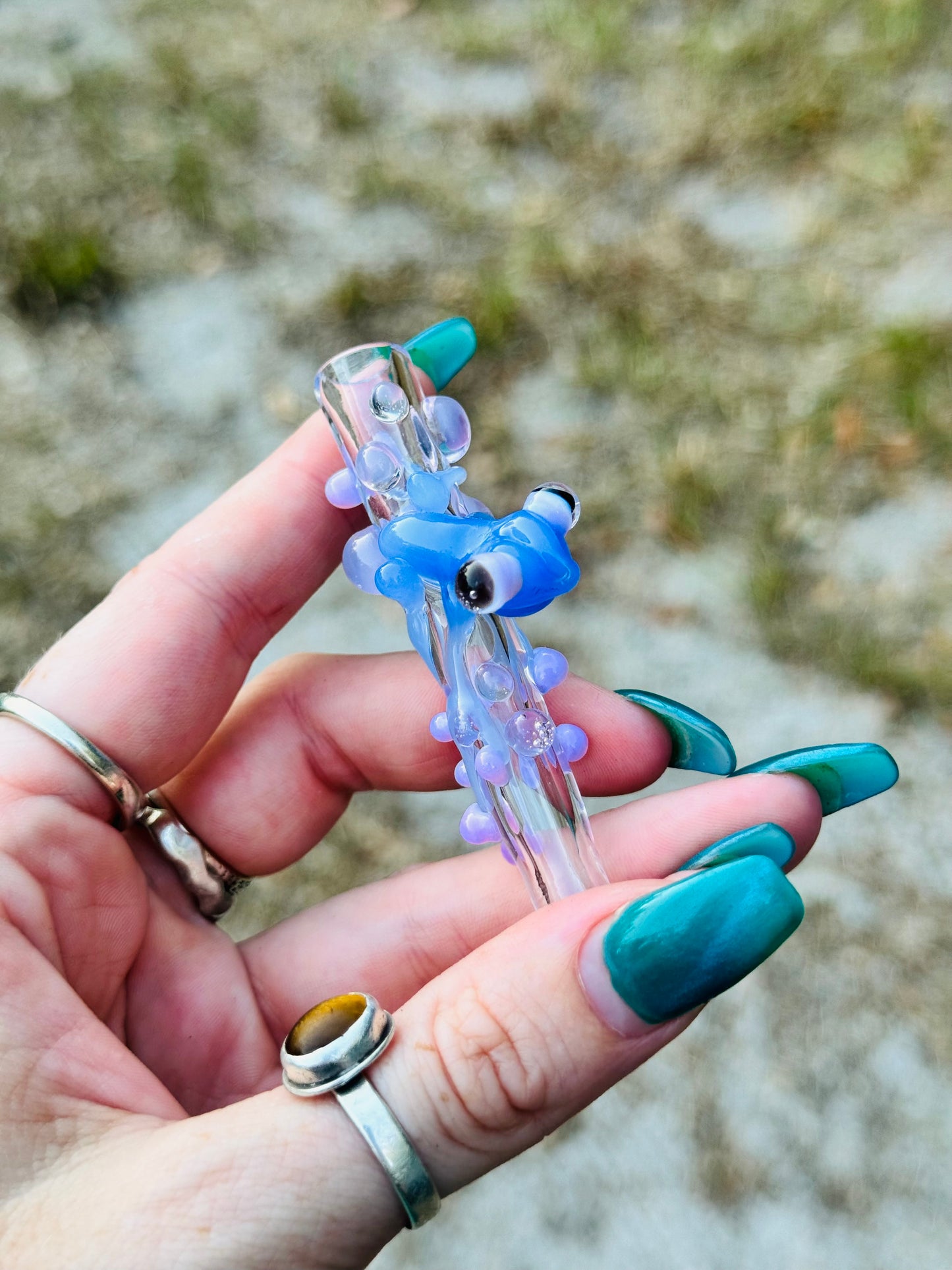 Frog finger saver/ glass filter tip