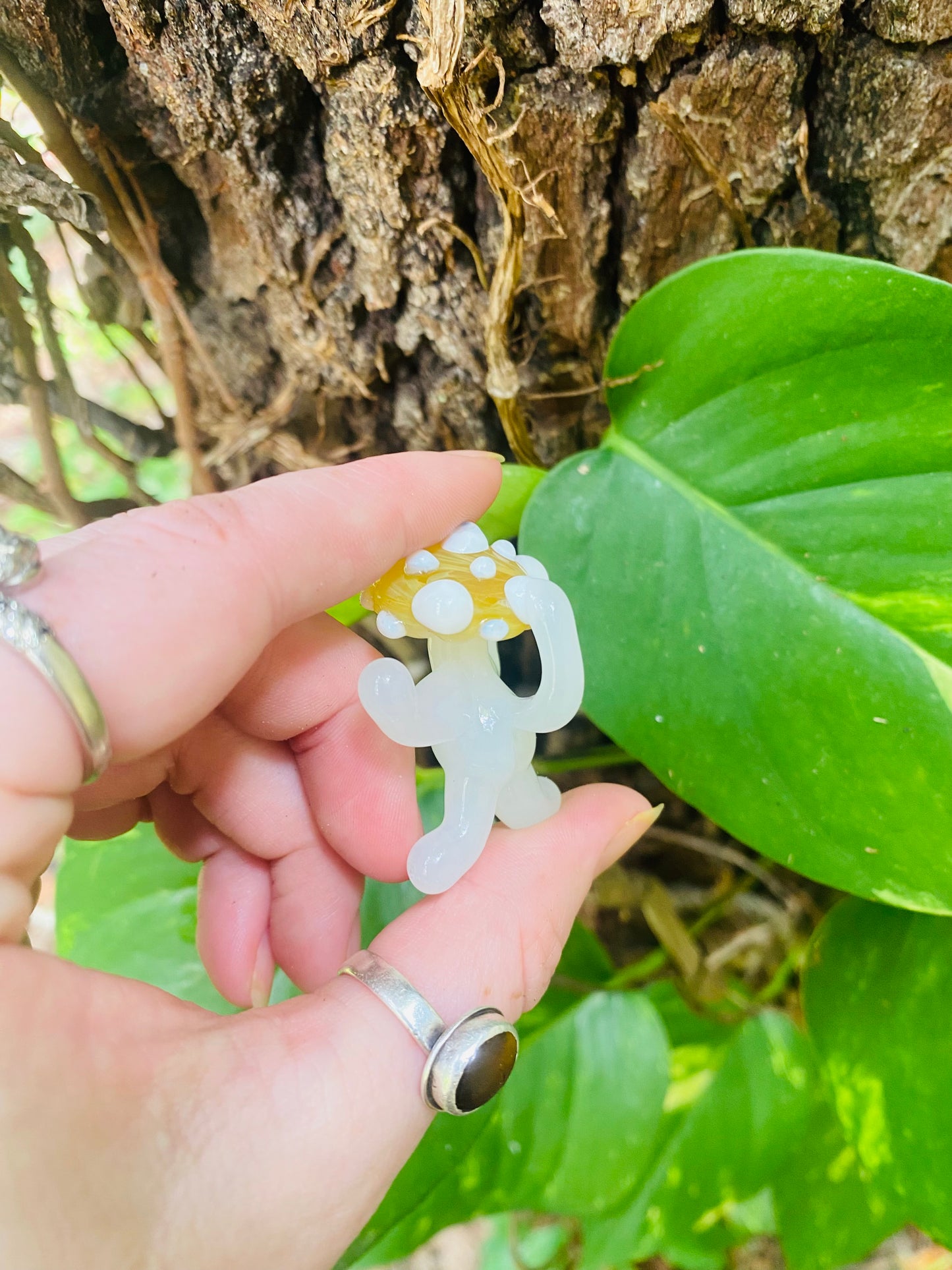 Dancing funguys pendant (large)