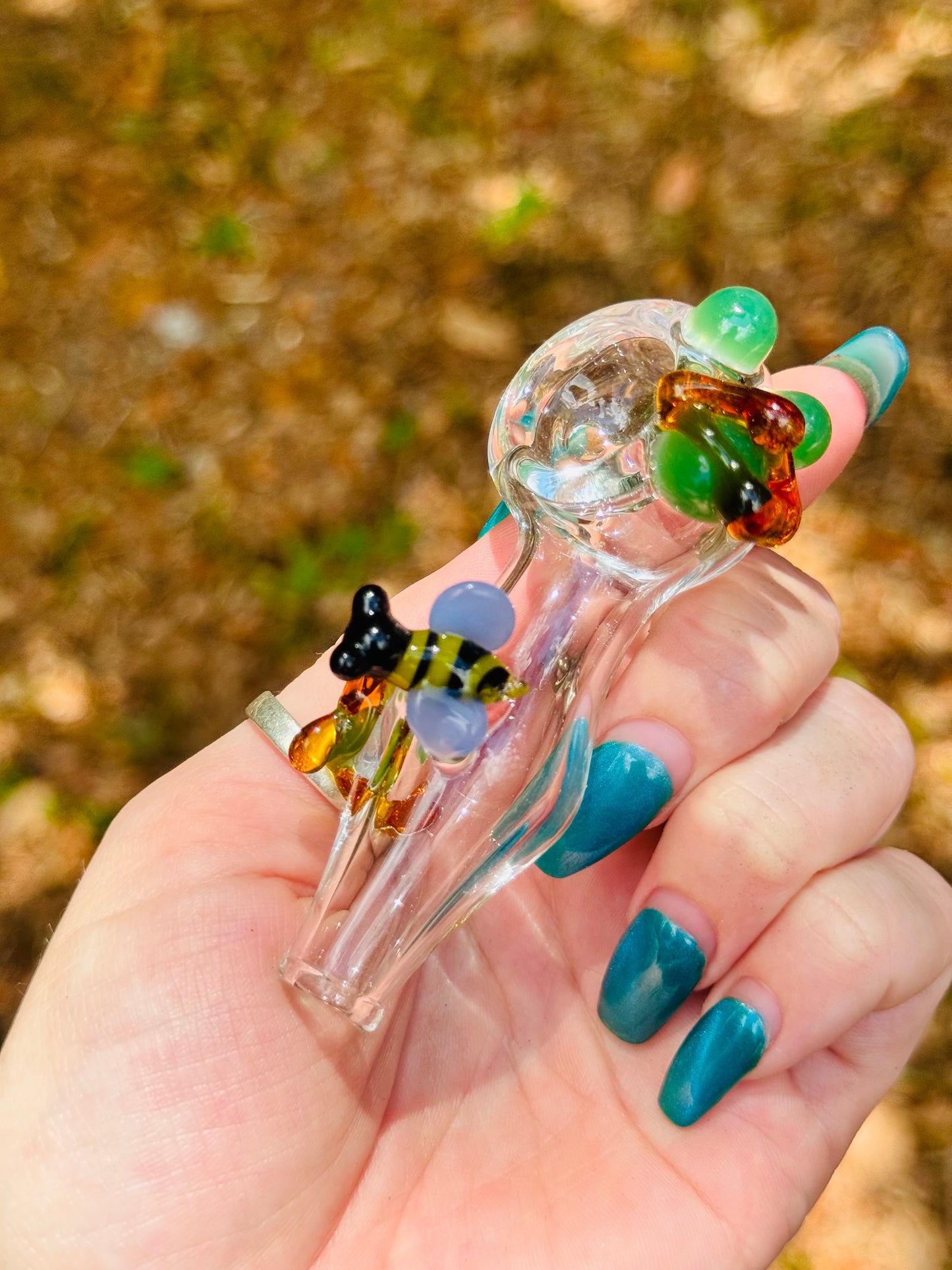Bee spoon with honey drips
