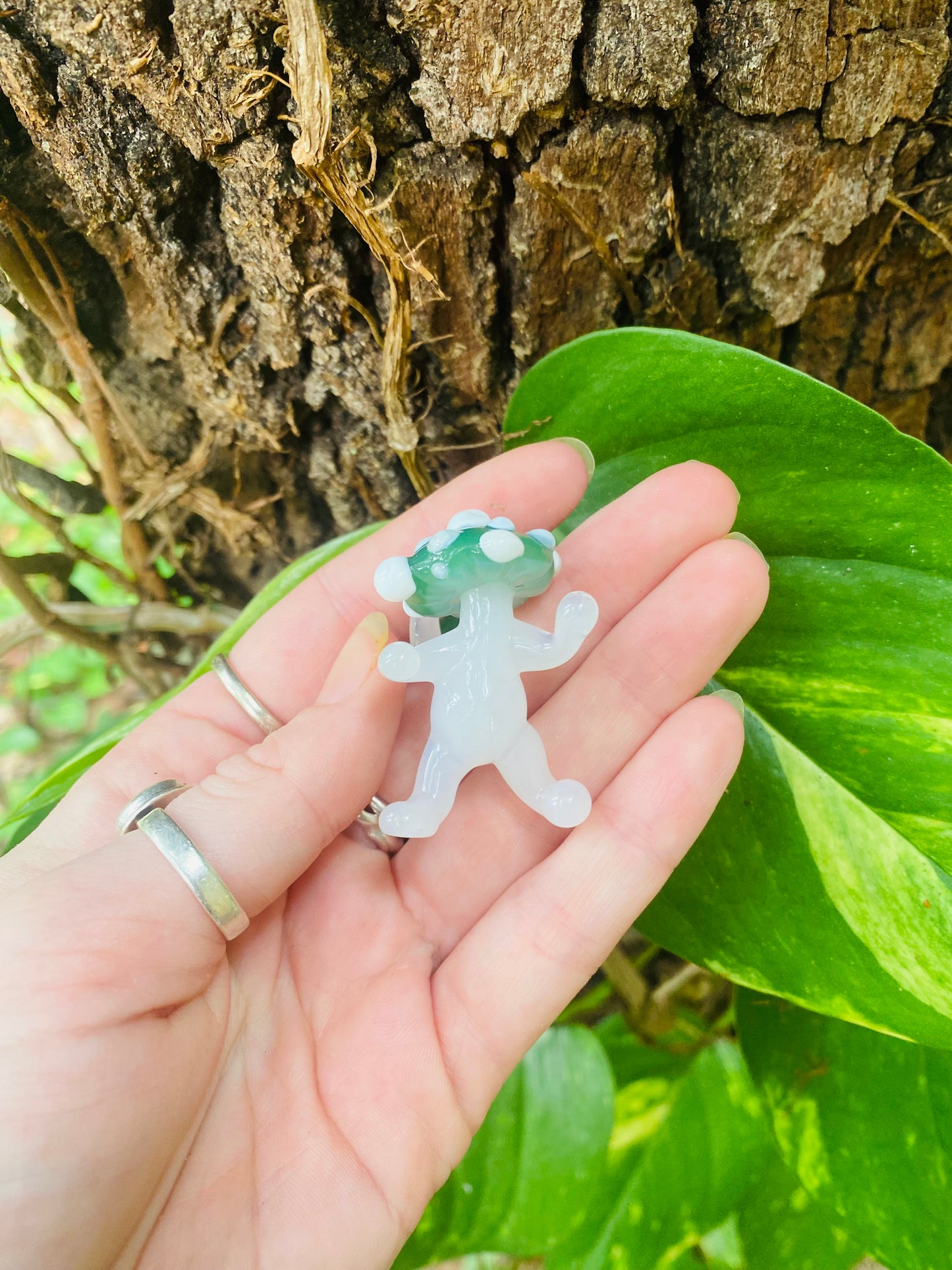 Dancing funguys pendant (large)