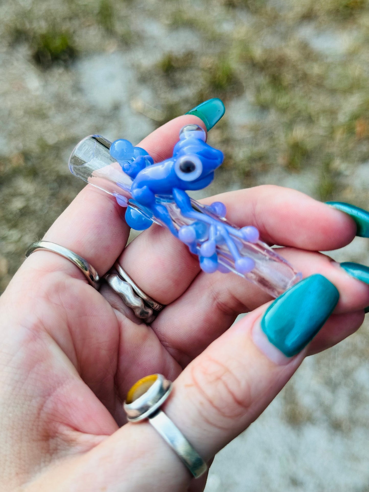 Frog finger saver/ glass filter tip