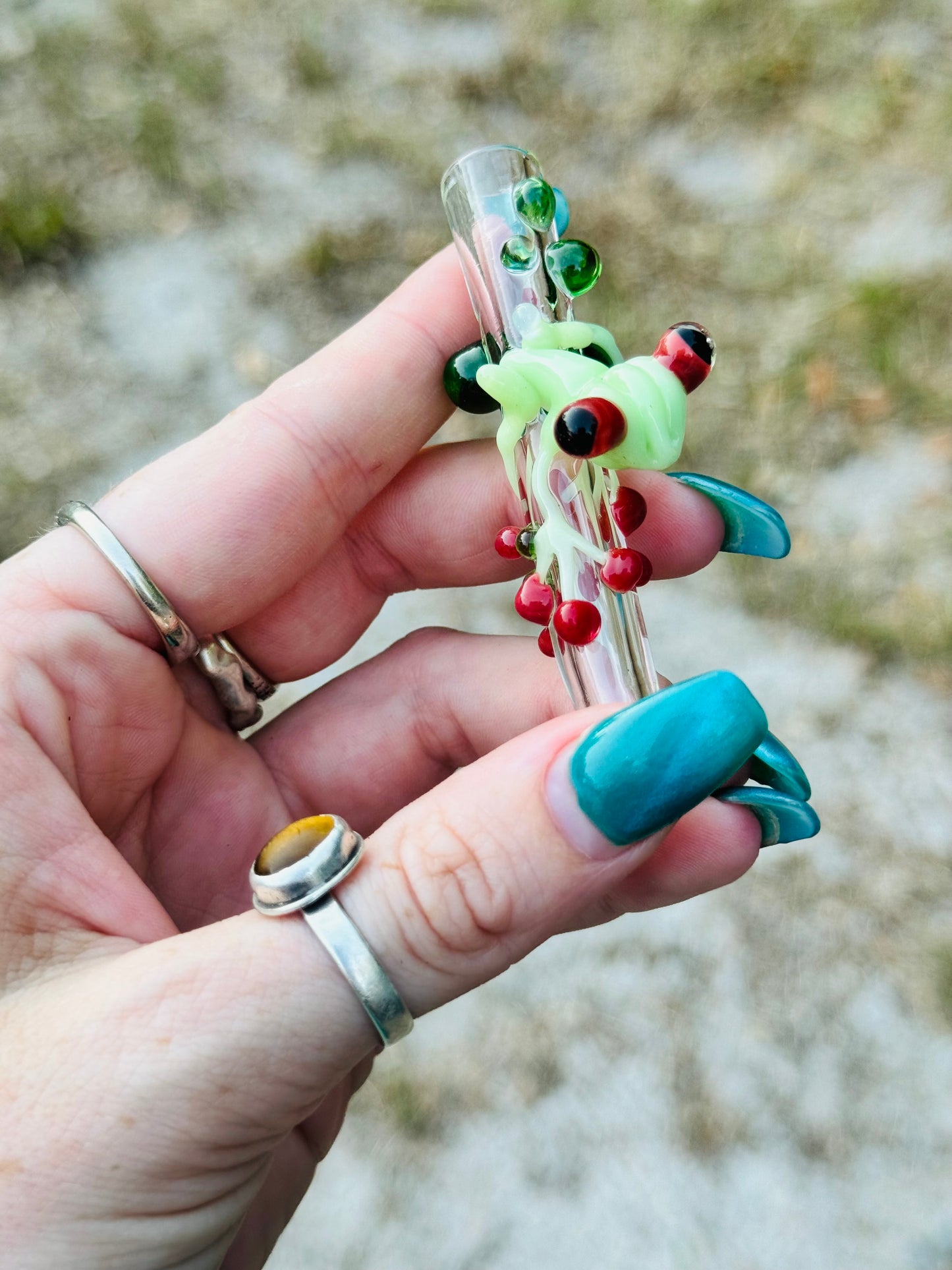 Frog finger saver/ glass filter tip