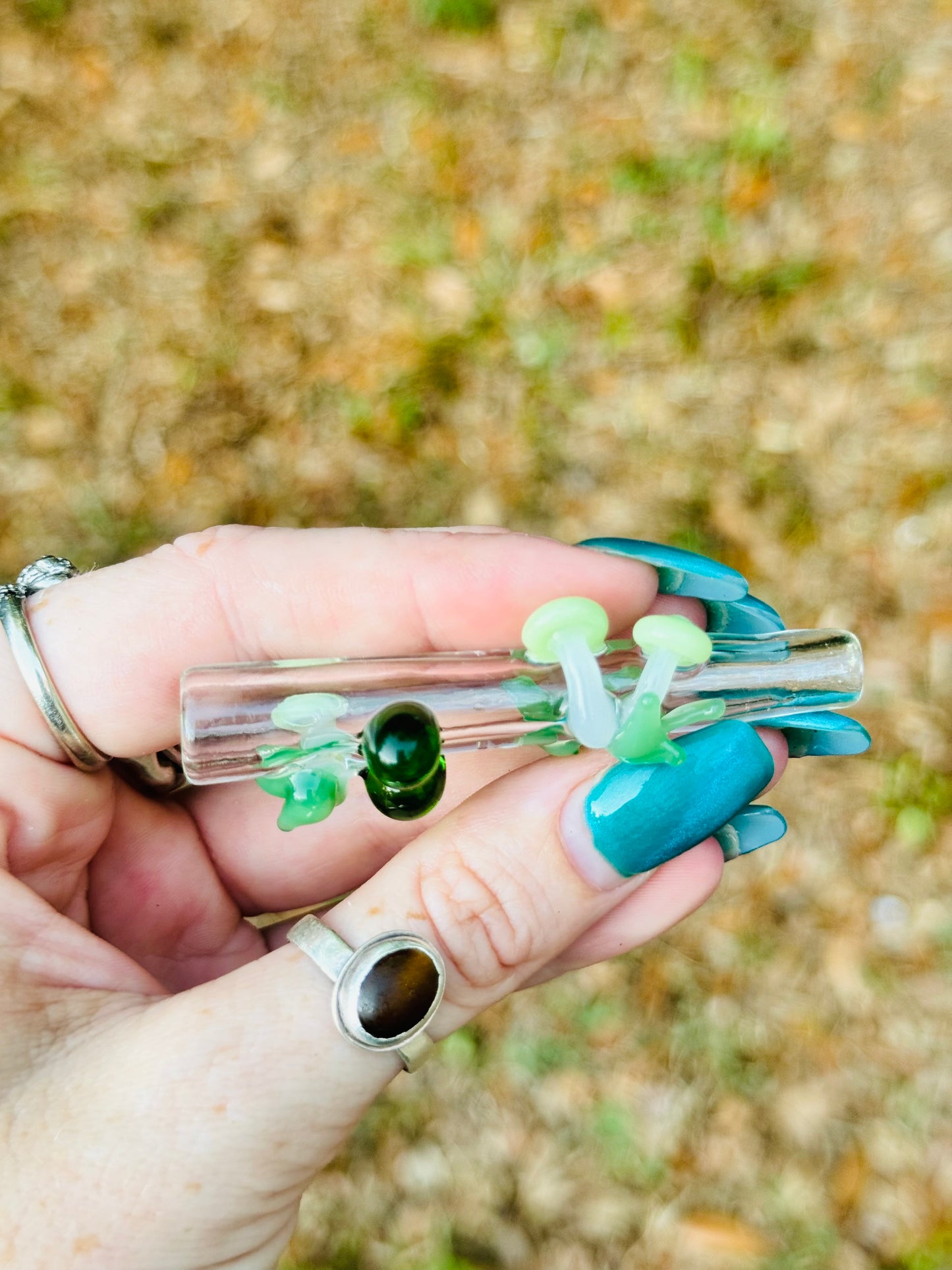 Mushroom cluster finger saver/ glass filter tip