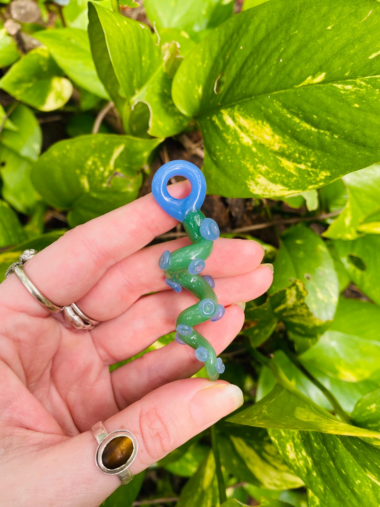 Tentacle pendant