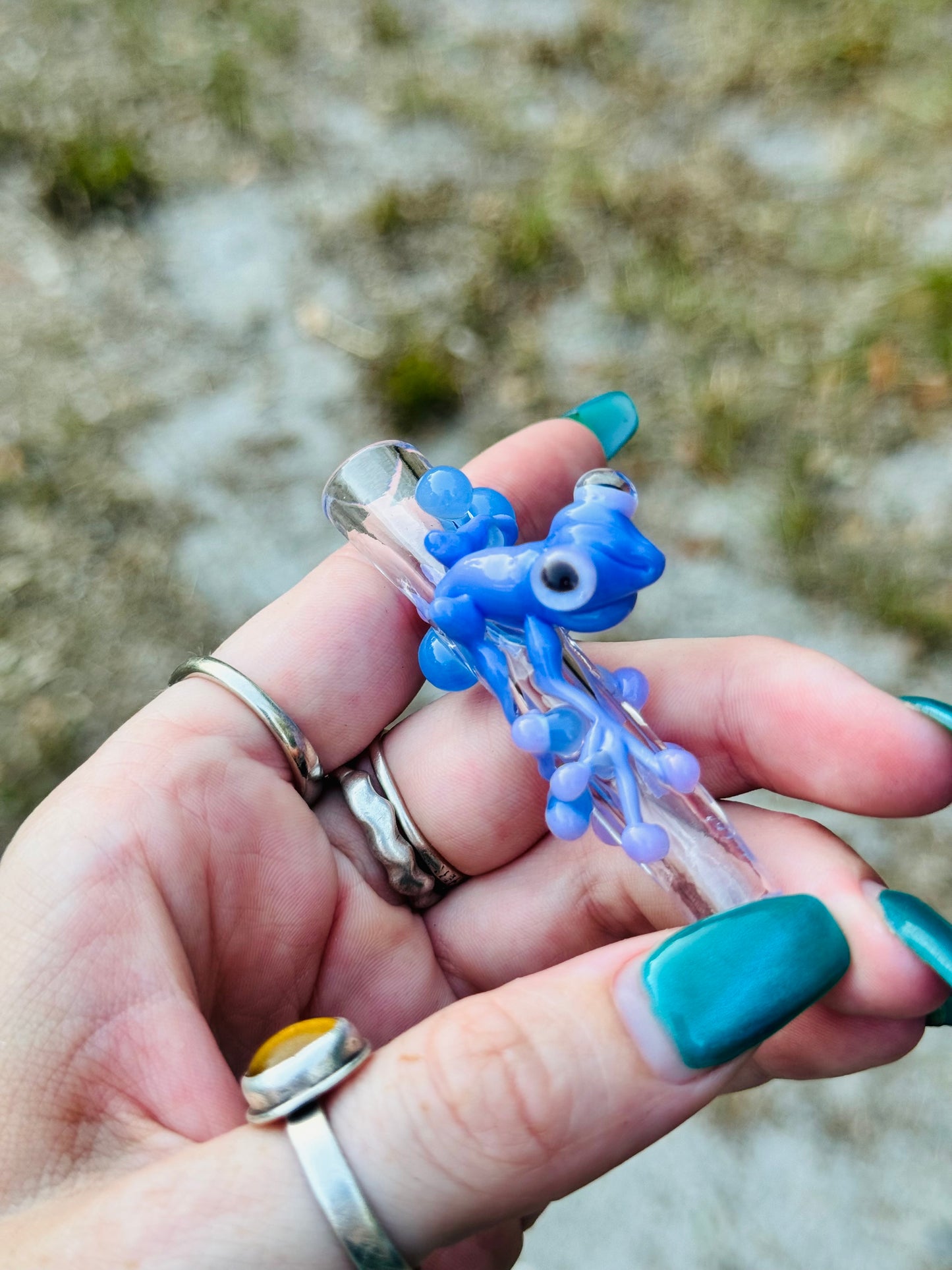 Frog finger saver/ glass filter tip