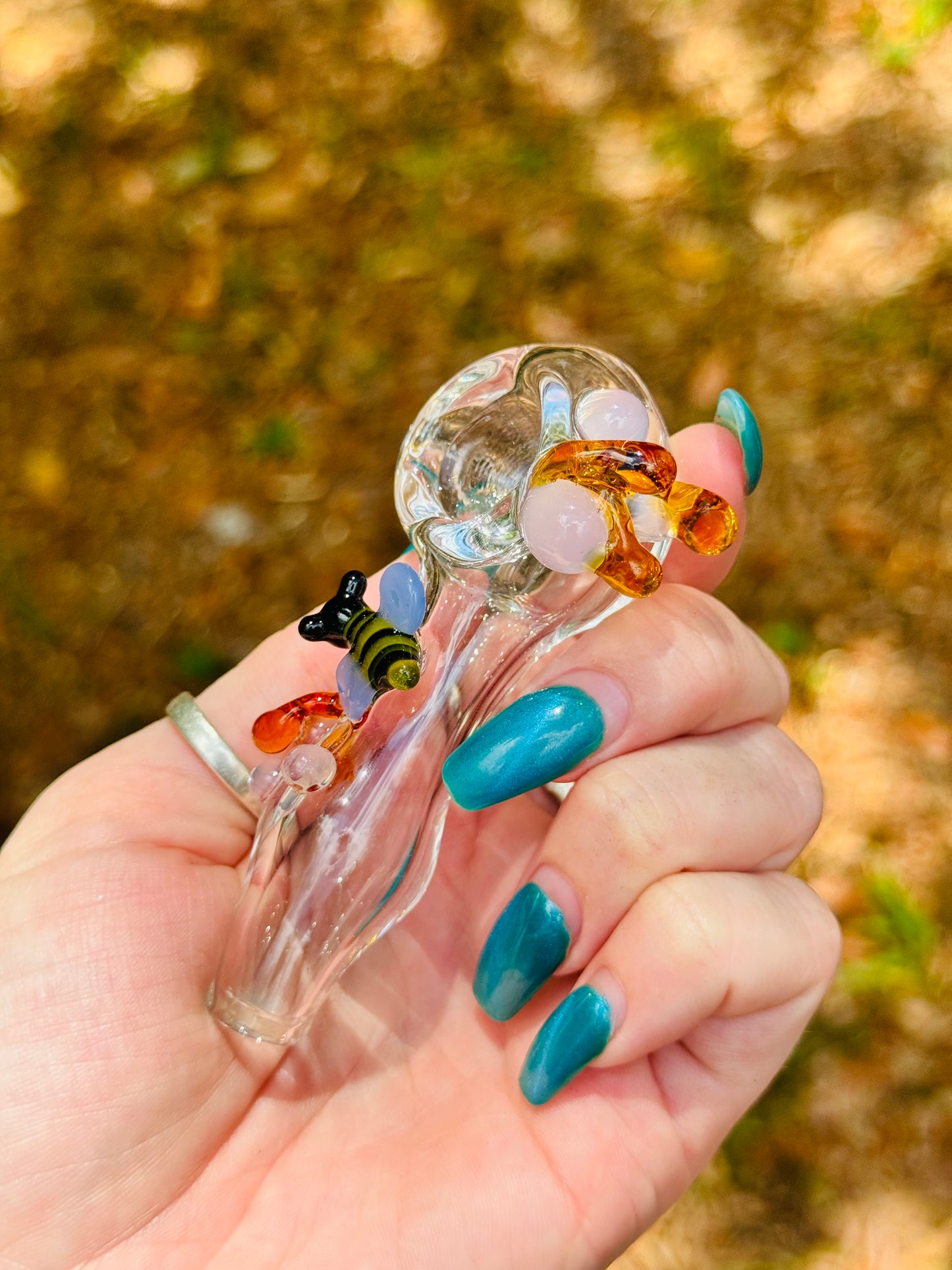 Bee spoon with honey drips